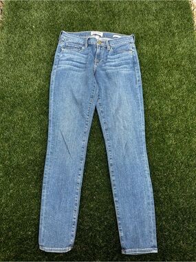 FRAME Le Skinny de Jeanne Crop Jeans 👖